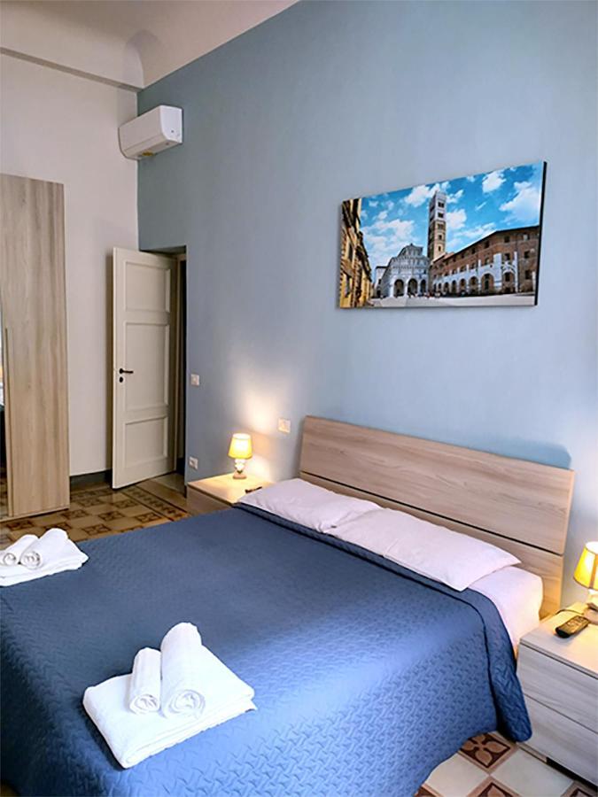 The Walls Apartment Лука Екстериор снимка