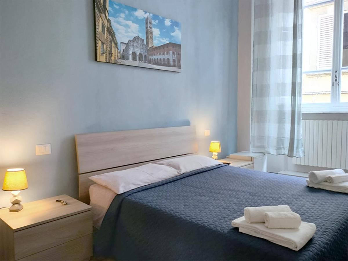 The Walls Apartment Лука Екстериор снимка